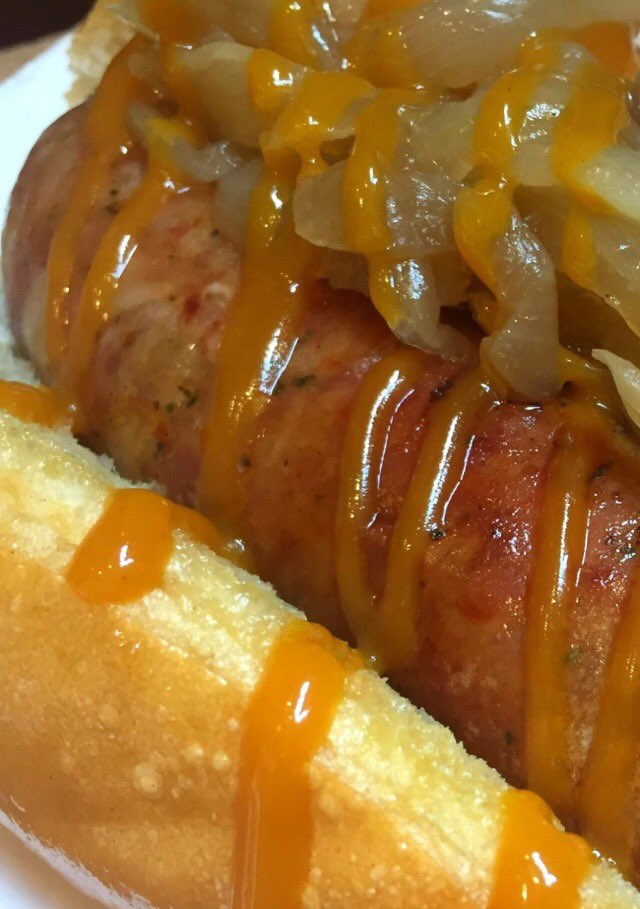 sausageshackOR's tweet photo. @JKCorden James, check out my Gator Dog! Yep, it's made with Alligator https://t.co/g7aNNkzoXB