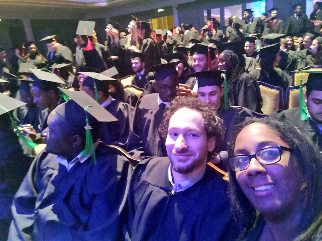 Bod_Juliana's tweet image. Présent sur la salle Gaveau pour recevoir les diplômes 1 an après #UnDetail @Ingesup promo 2016 #best @YnovCampus @GauthierDBacker @UNzouda