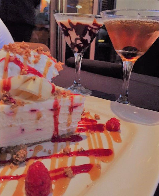 WCGrill's tweet photo. #WhiteChocolate Raspberry Cheesecake ~ Raspberry infused white chocolate #cheesecake w/ fresh raspberries, #whippedcream &amp; #caramel sauce. https://t.co/ABbPJCS2wK