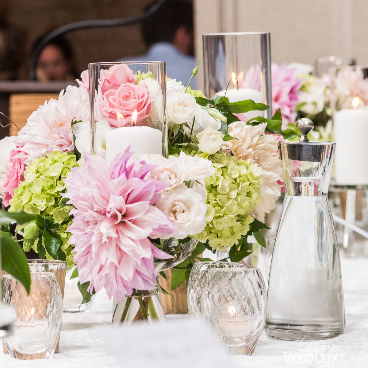 wedluxe's tweet photo. Vibrant florals are the perfect way to add a pop of colour to any reception! See more: https://t.co/kwa8xSVa8L https://t.co/pwdWrBkP1q
