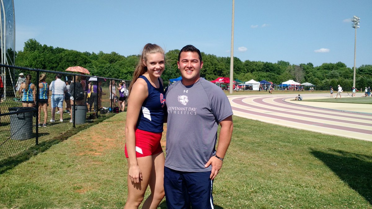 CDSLions's tweet photo. Sarah Billiard jumped 5'6. State Champion! https://t.co/Fq38CYOBXv