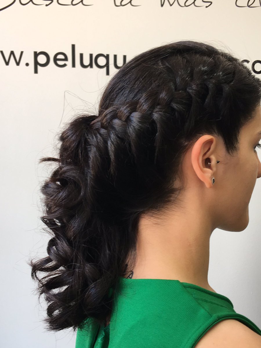 Más guapa no se puede estar!!! Horario de 10:00-20:00 de lunes a sábado prueba nuestros tratamientos de ampollas exclusivos.