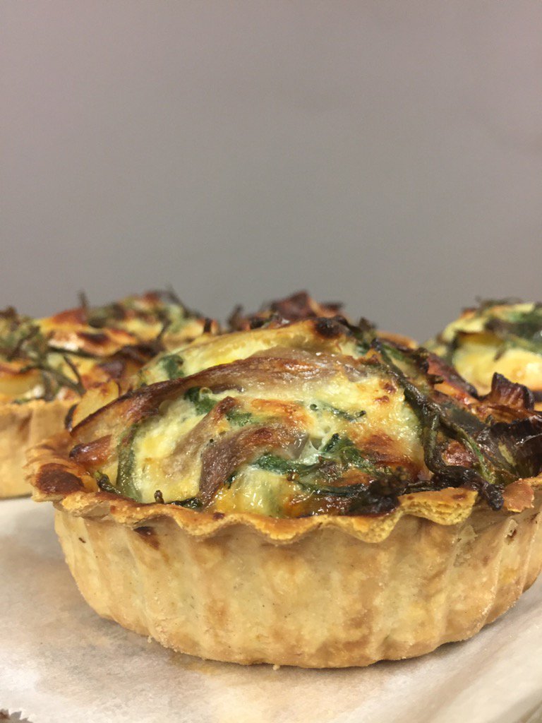 FromBensKitchen's tweet photo. @ThePigGuide .
Smoked salmon and samphire tarts.
'Matron. The curtains please).
X https://t.co/aantDxwrVT