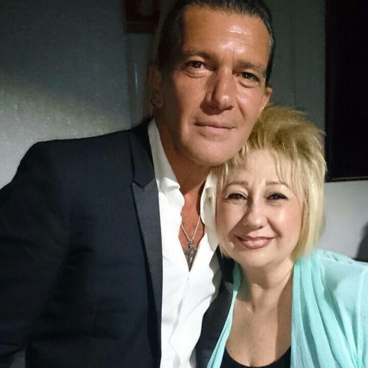 CRHairDesign198's tweet photo. PROMO. Pide cita para un curso de automaquillaje y sesión lifting de pestañas con Mati Molina. 22, 23 y 24 en @CRHairDesign198 #maquillaje https://t.co/2qFFLvLwOF