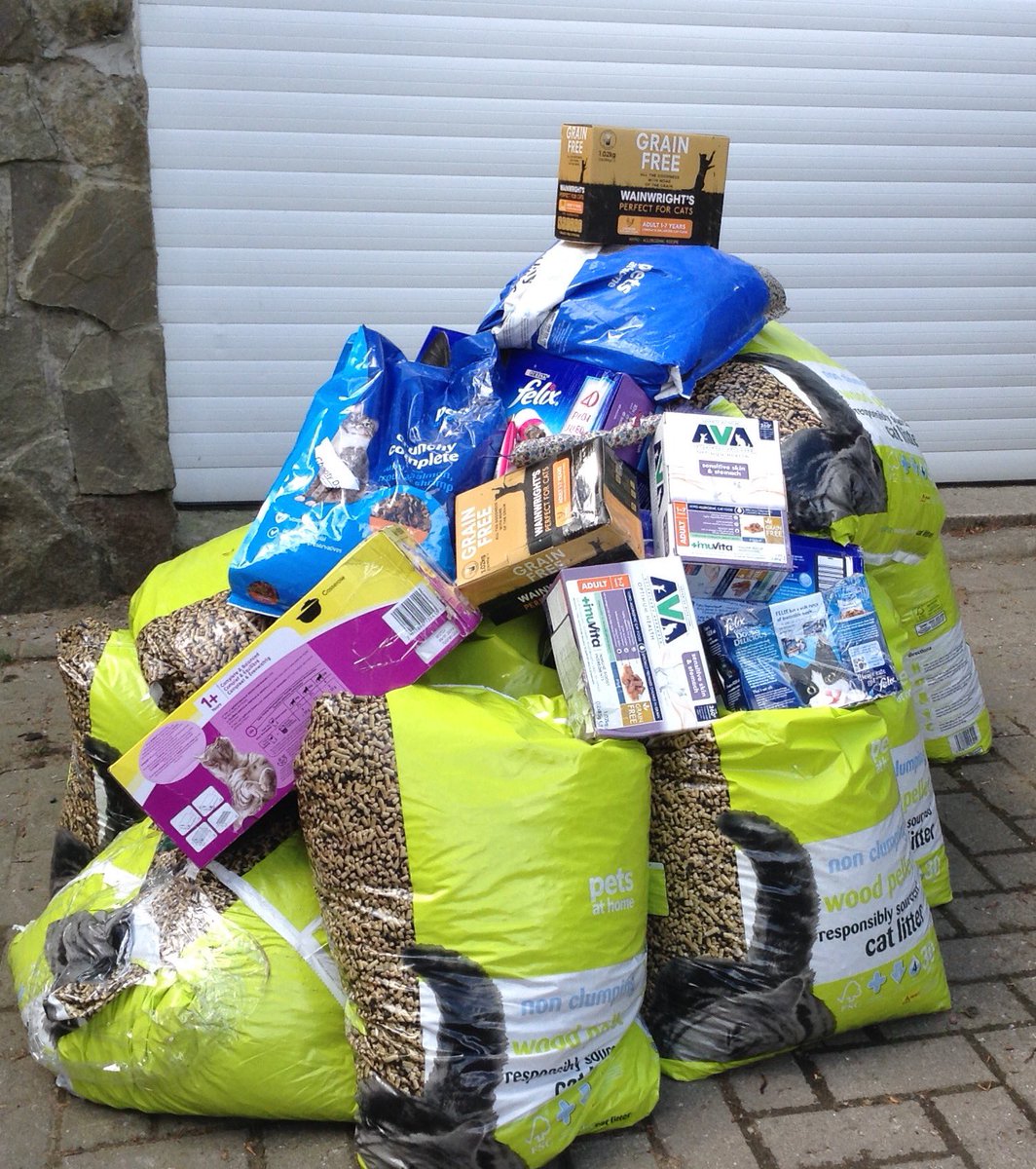 MawsCats's tweet photo. Thankyou to #supportadoptionforpets and #petsathome for your kind donation! Much appreciated - happy cats 😻😻😻 https://t.co/BtVtBTioqZ