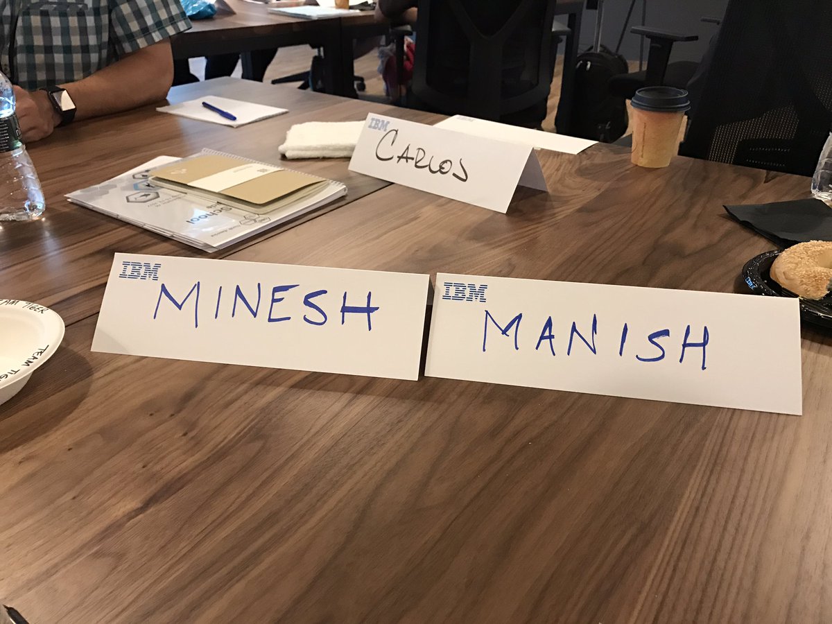 mineshplad's tweet photo. This wasn't planned. Honest!
#Bee8Buzz @BeeSchoolGBS https://t.co/2M7lF3DUzg