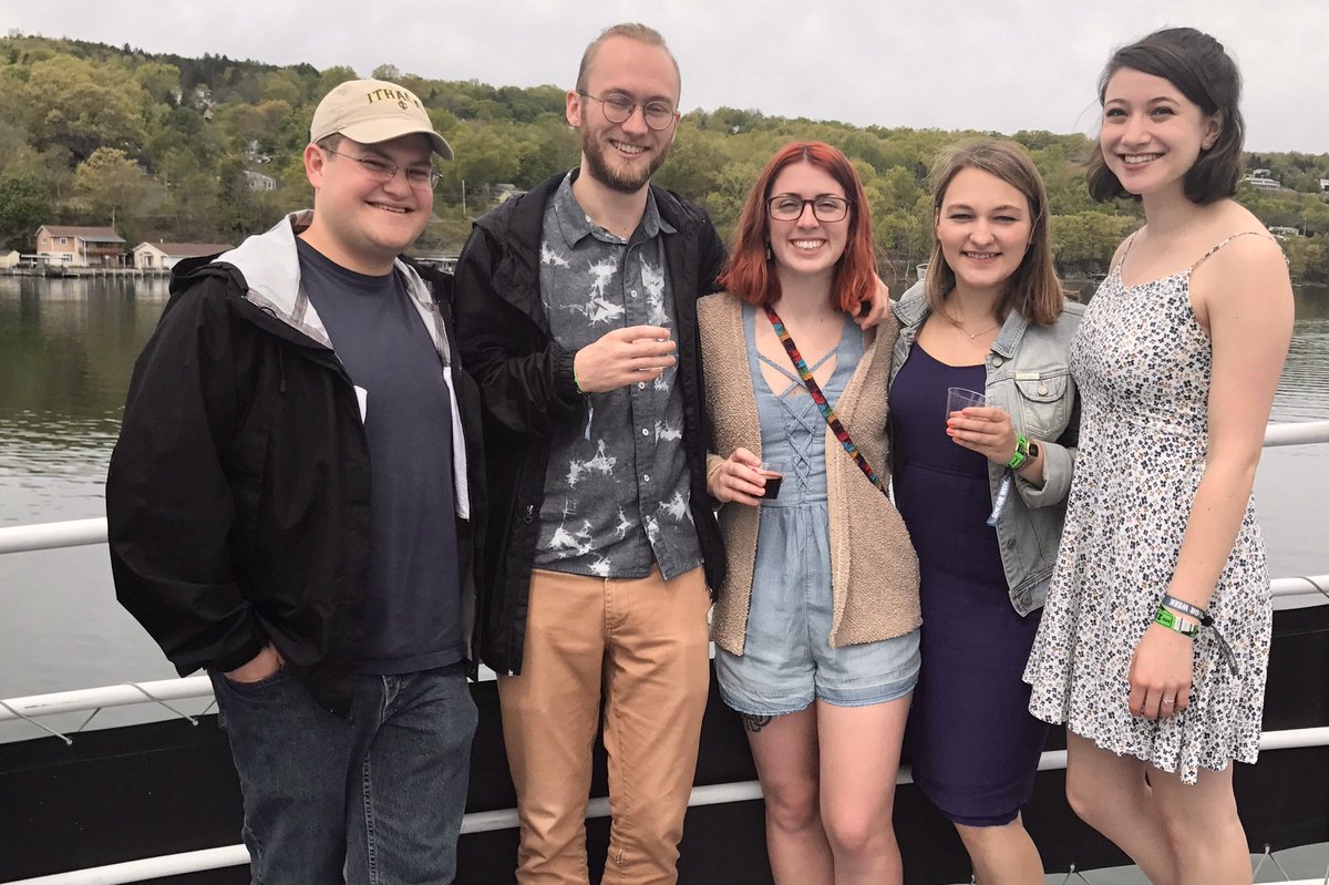 evansobkowicz's tweet photo. Had a great Senior Week with some awesome friends! Ready to graduate now. https://t.co/c4kZVhSdFd