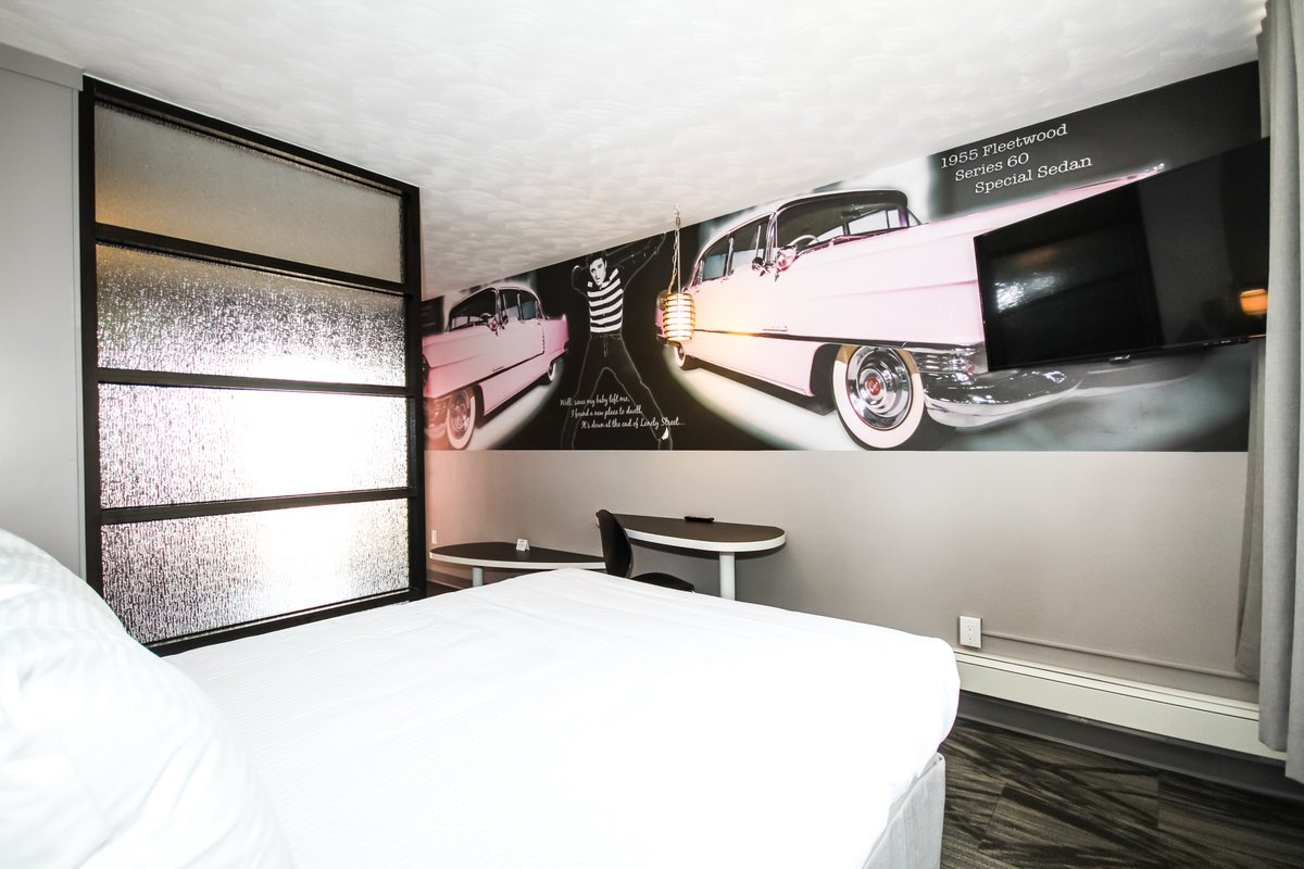 CadillacMotelNF's tweet photo. Looking for an awesome place to stay in #NiagaraFalls this weekend! https://t.co/jk8JORXgRz #longweekend https://t.co/kltRleRJ30