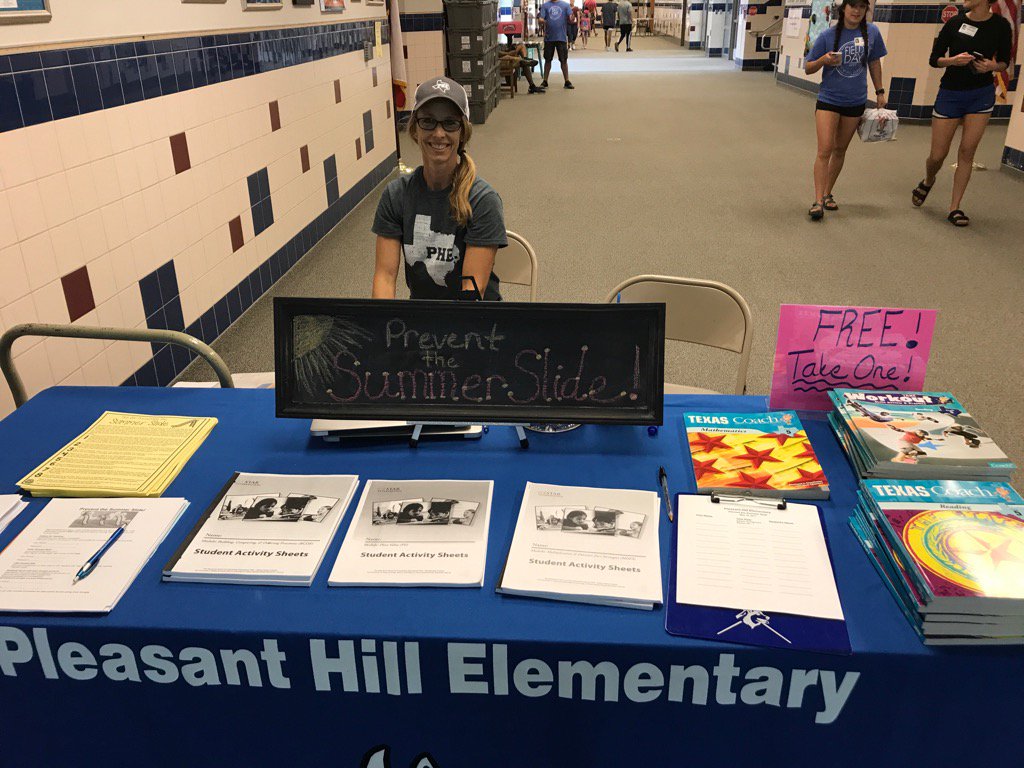 LisaThomasPHE's tweet photo. Free resources to prevent the #SummerSlide ! https://t.co/hn32Ebka7R