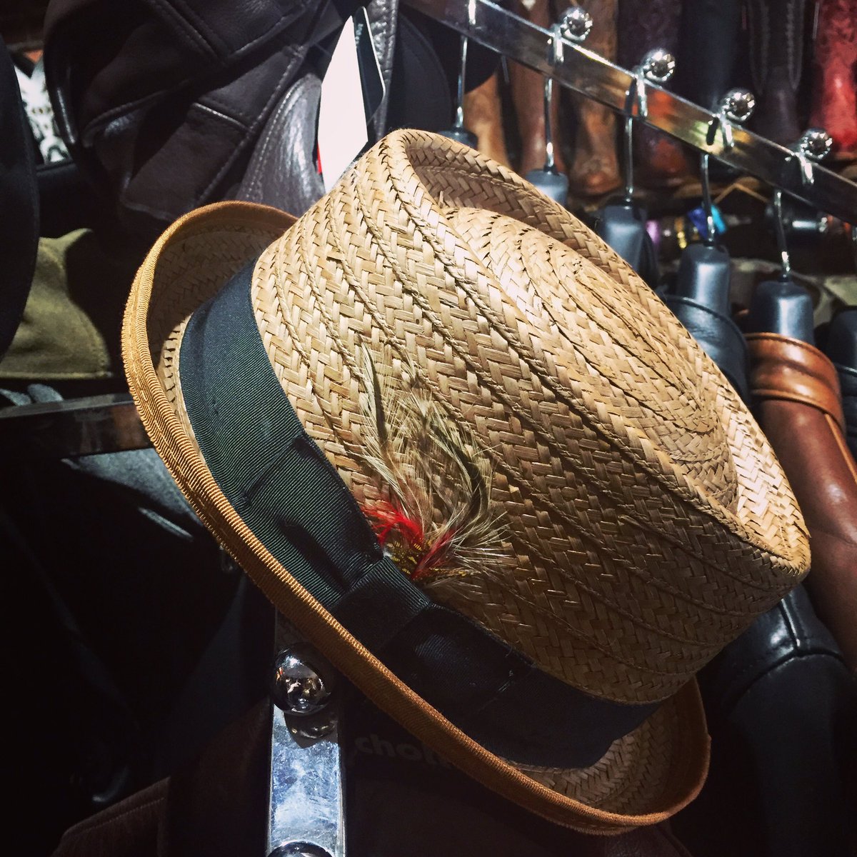 Get the straw hats you need at @helensleather  before you melt in this heat! 
.
.
.
#helensleathershop #boston #strawhat