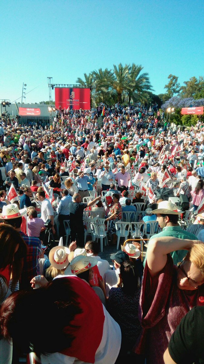alexferduran's tweet photo. En Sevilla todo listo para recibir a @susanadiaz #SevillaConSusana #SusanaEnSevilla #VotaSusana https://t.co/0GtmaxUR0R