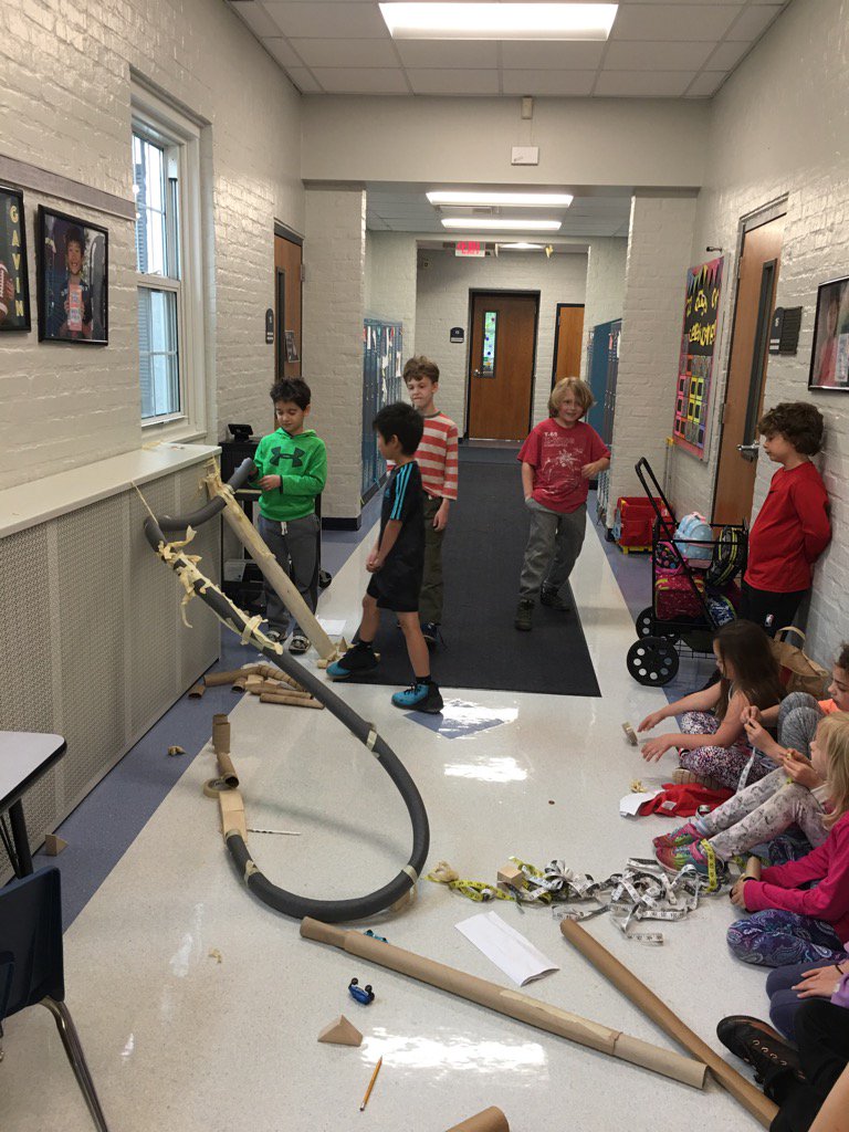 2ndgradekramer's tweet photo. More super mega ramps!@MLCmath #bsd106 https://t.co/6q9FxrVLal