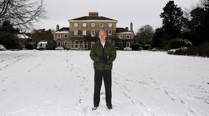 View image on Twitter