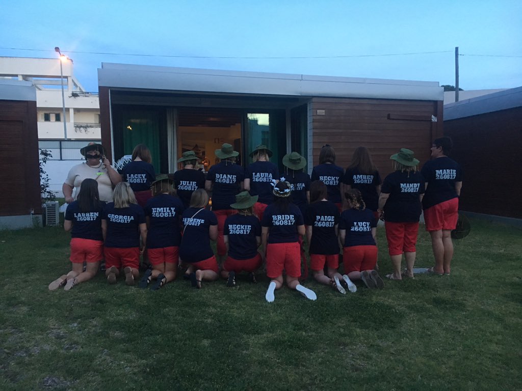 _kbird's tweet photo. @ScarlettMoffatt @antanddec @imacelebrity My hen weekend in Portugal - I'm a celeb fancy dress theme!🇵🇹 https://t.co/WS3KoGNxZQ
