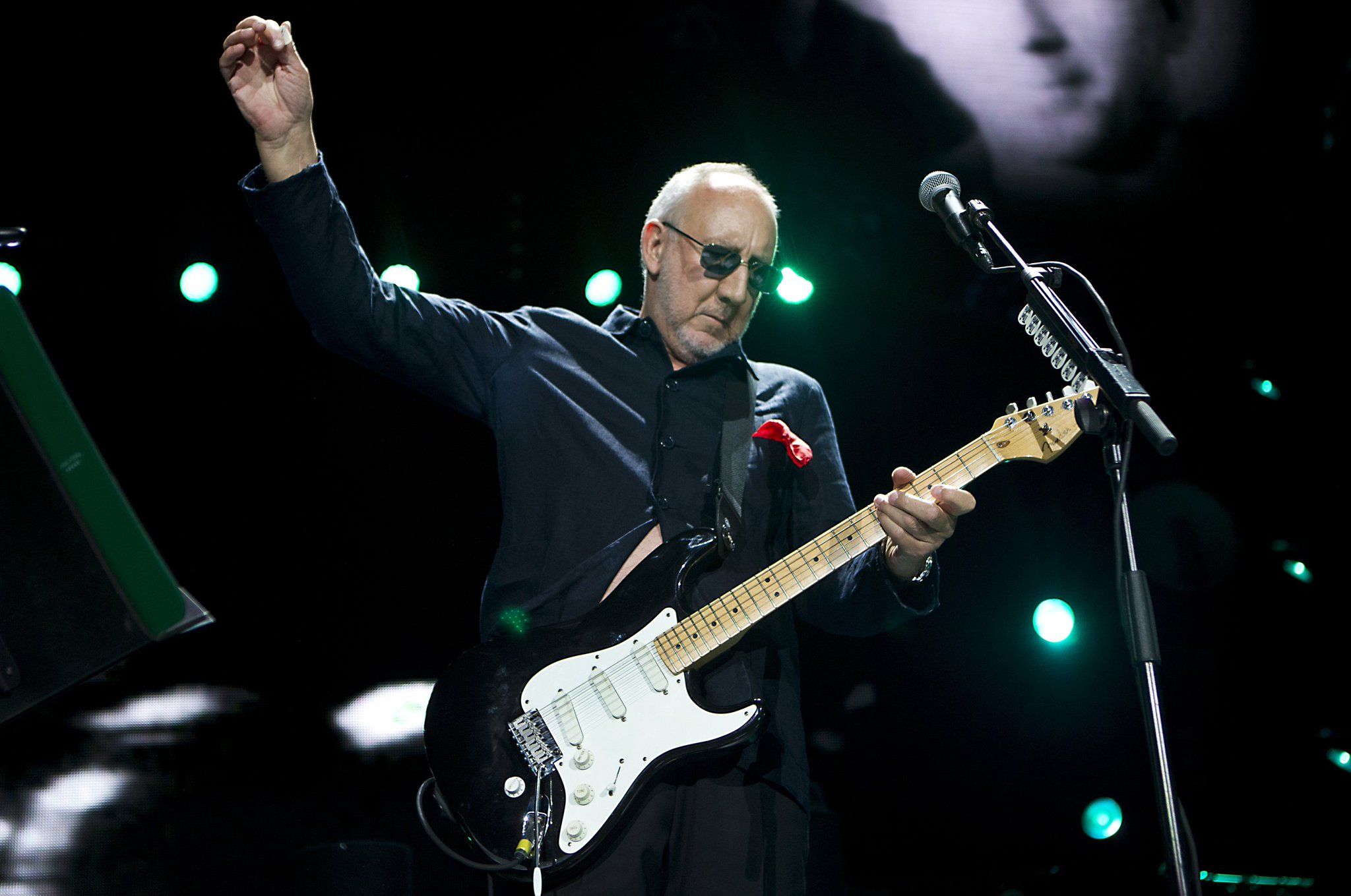 Happy 72nd birthday to Pete Townshend of The Who!   