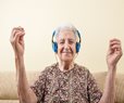 chef_music's tweet photo. Listening to Favorite Music Helps Dementia Patients https://t.co/broNV4xh9X https://t.co/W7abKjgKyA