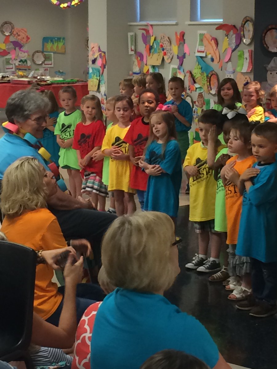 BenedictRavens's tweet photo. Preschool and Prek sing a goodbye song to Sr Karlene. https://t.co/dUHTHcUwas