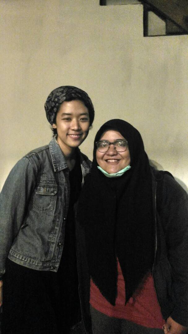 fraushanfikri's tweet photo. Leh-oleh nonton #FMT2017 @foMbi_, poto bareng mb Lani Frau~ https://t.co/iswFe3BhgN