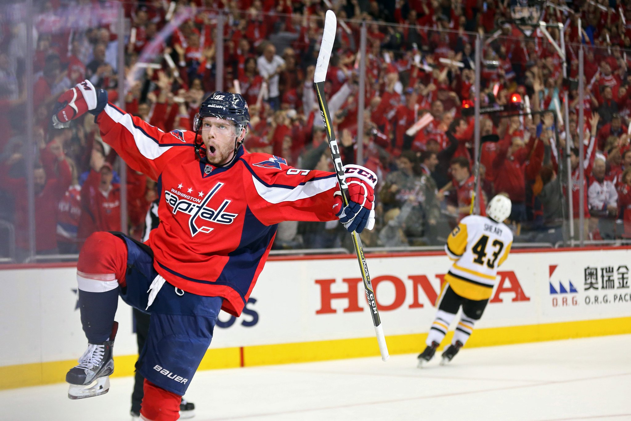 Washington Capitals news: Happy birthday Evgeny Kuznetsov, free agency  