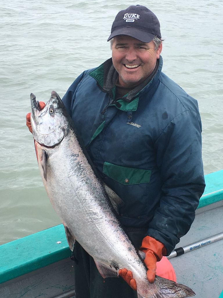 Mike Stoltz #salmon #fishing! Yesterday marked the #2017 #opener!

30lb #kingsalmon!

#sustainable #alaska #wildcaught