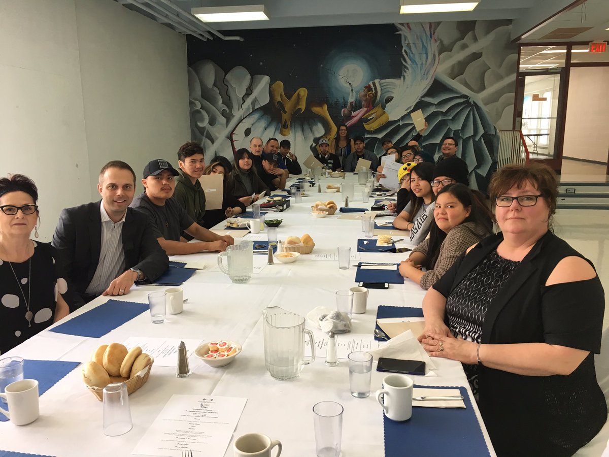 raykarasevich's tweet photo. Proud to take part in the graduation feast for the Aboriginal Internship Program - a unique partnership b/w MITT and Southeast Collegiate! https://t.co/cguKjCenVc