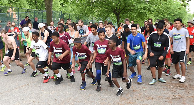 MarylandJesuits's tweet photo. Thanks to all who helped raise more than $15,000 for the 2017 Runners For Others Ignatian 5K! What a great day! https://t.co/hrFIfly9CU https://t.co/SmD08jzFHp