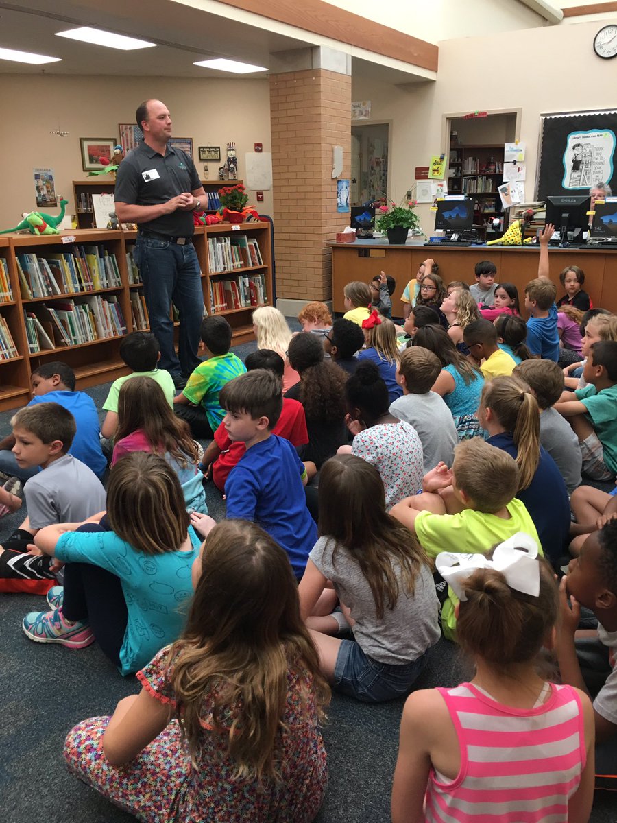 3rd graders getting a visit from our Mayor <a href="/ScottFadness/">Scott Fadness</a> &amp; hearing about their role in our community!