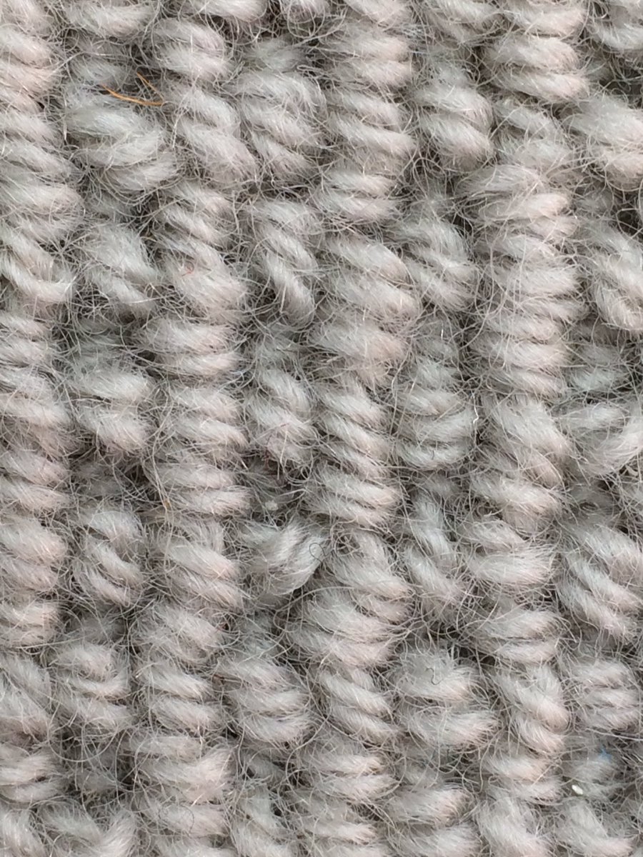 cliveallen100's tweet photo. The classy and clean #Sloane loop #carpet made by @riviera_home_uk with @WoolsNZ #home #InteriorDesign #decor https://t.co/NvI7XIdpSf