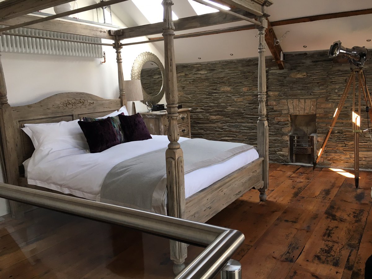 Coswarth House tweet media