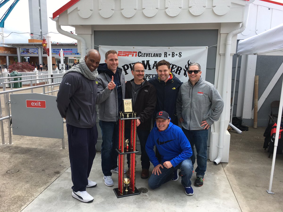 cedarpoint's tweet photo. Congrats Todd and David from Lorain for winning our @ESPNCleveland pit master competition. Your ribs were outstanding! 👌 https://t.co/760aNcwpGP