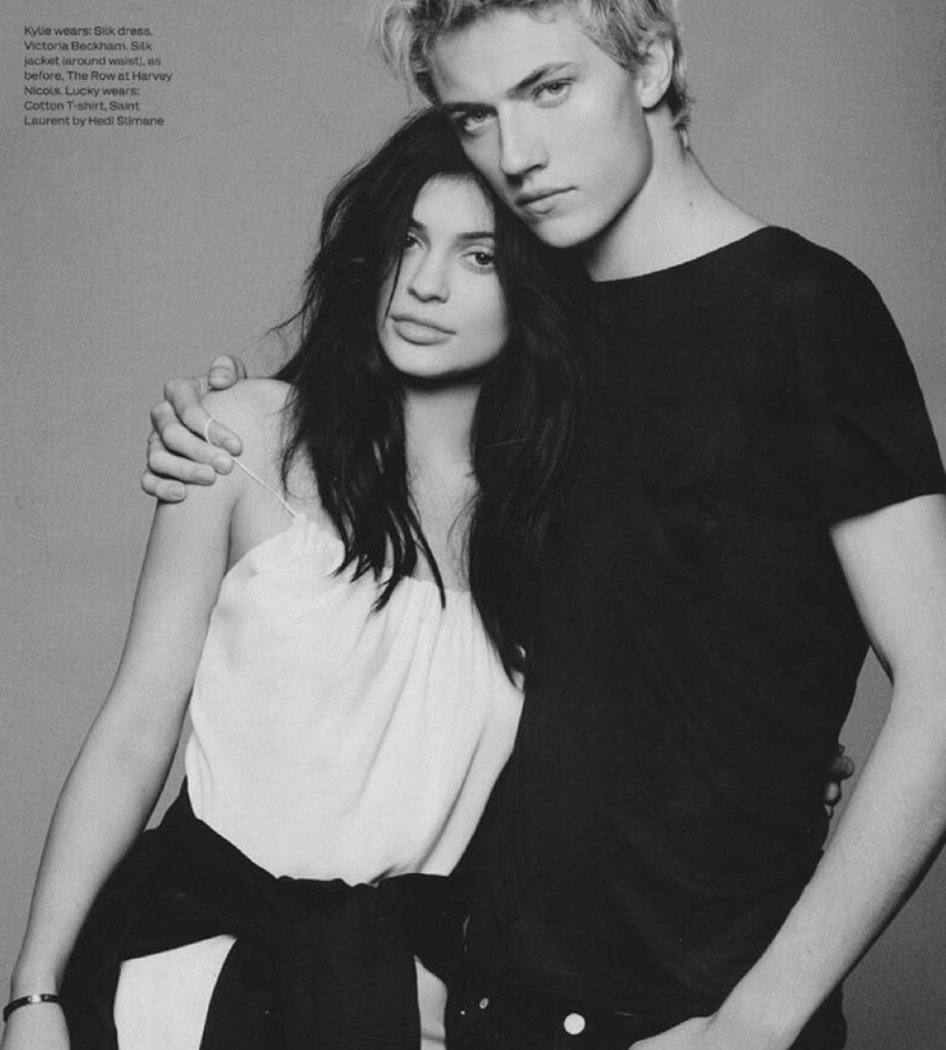 aSamplesale's tweet photo. The @blkdnm sample sale starts Monday | All details now available on the free #aSample app: https://t.co/zVWZMHHO52 #London #kyliejenner https://t.co/q8poDUSO6E