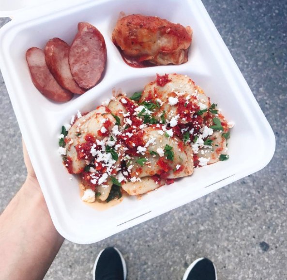 PegCityGrub's tweet photo. It's here! The 2017 #Winnipeg Food Truck Guide is live. Find detailed listings of nearly 50 food trucks in the city! https://t.co/nYq7TjUbp8 https://t.co/AjPXulXPzt