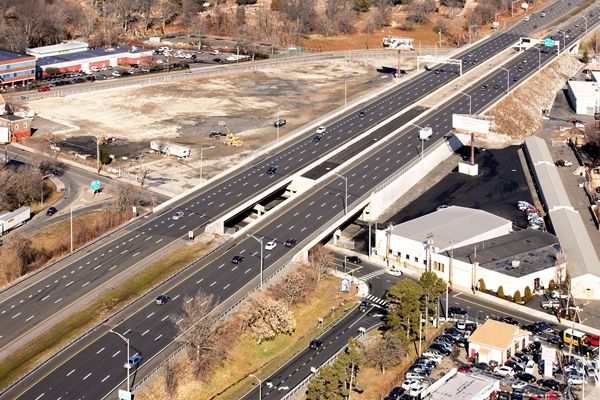 #Connecticut #Bridge Rehab Wins <a href="/ACEC_National/">ACEC_National</a> Recognition Award buff.ly/2qEZIBz <a href="/wspusa/">WSP in the U.S.</a> #WSPCT #transportation #designbuild #Route8