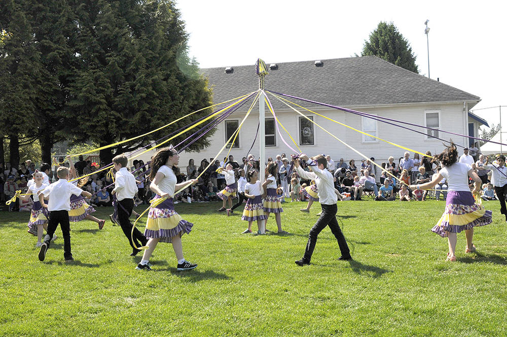 Bradner holds 98th annual May Day celebration dlvr.it/PBRQ5N
