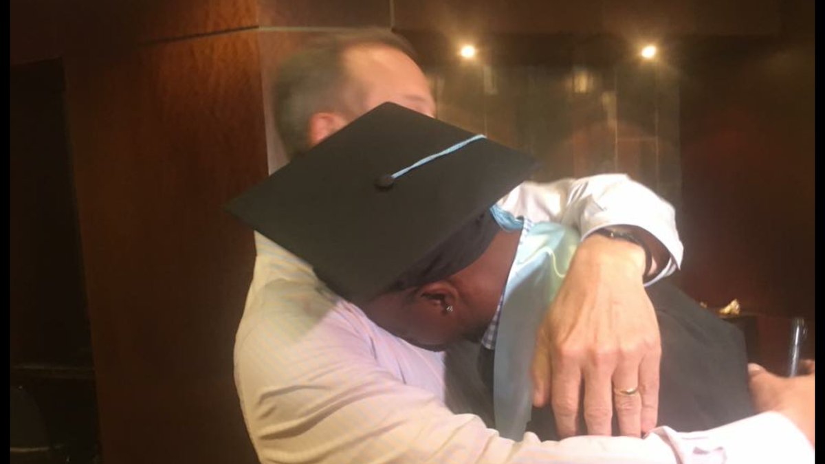 rwallacekxan's tweet photo. Picture says it all. Rick Barnes back  to see @tj_ford graduate 15+ years after he came to UT and changed the program.Thx @toddinsports https://t.co/5RmpDpoCzn