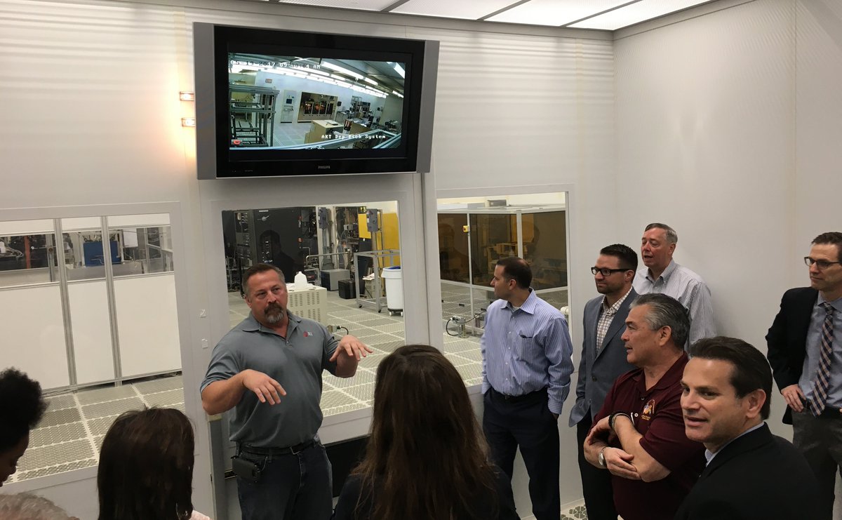 GotfriedGroup's tweet photo. #EVPartnership tour of cleanroom & labs at Tempe ASU Research Prk. Similar Prk planned for Gateway area=more quality jobs for #EastValley. https://t.co/l1yFG5AaRY