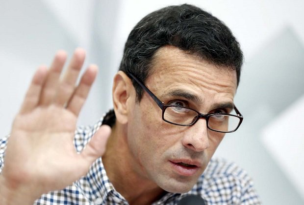 NDtitulares's tweet photo. Capriles: A los enchufados les está llegando el 'tun tun' en el mundo - https://t.co/KERuA0ntkx https://t.co/4T7fLtdaws