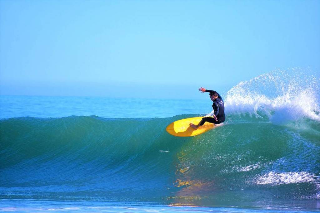 Carve it like cake 🍰 Photo by <a href="/flykng/">KingFly</a>. #deepsurfmag instagram.com/p/BUSJgeVBNq2/