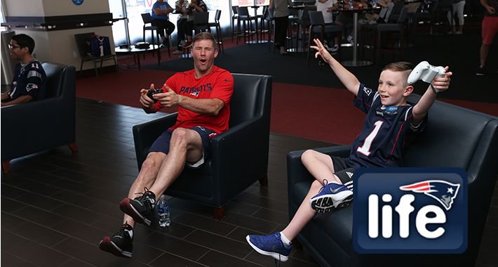 Patriots's tweet photo. A tour of @GilletteStadium and a 2-on-2 game of @EAMaddenNFL with @Edelman11 = three special wishes come true: https://t.co/D9dN0gIfR7 https://t.co/2zcZVwEs3k