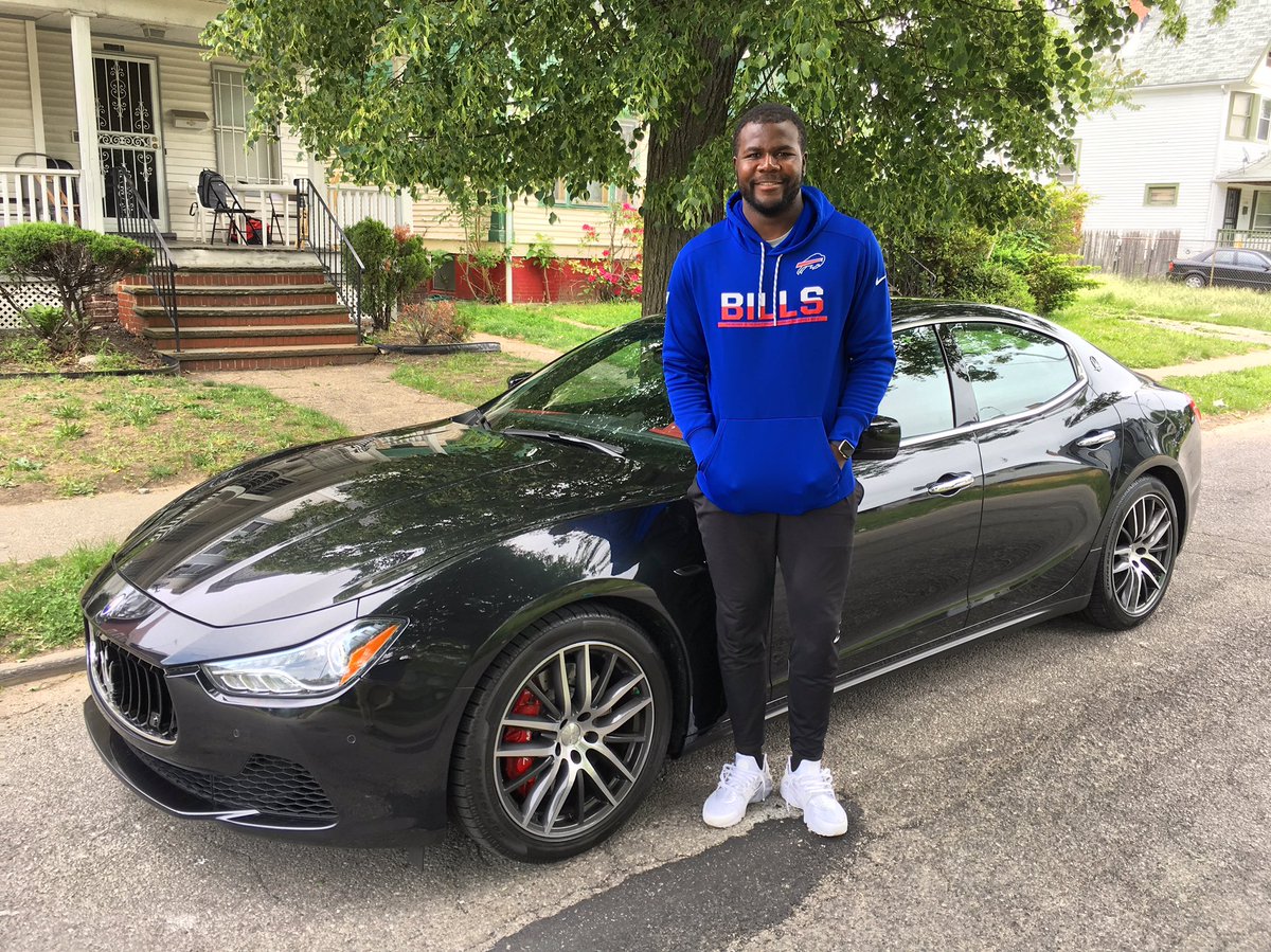 toybarncars's tweet photo. Congrats to our friend @Cardale7_ on his new Maserati Ghibli!! Thanks for choosing Toy Barn, enjoy the new ride! https://t.co/ijiLYHaHea