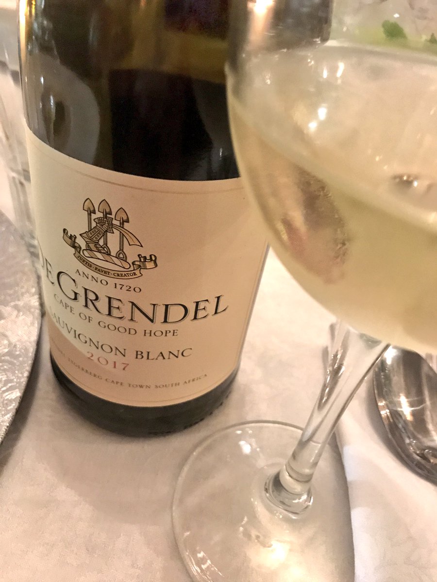 sboshmafu's tweet photo. One of the best Sauvignon Blancs around @degrendelwines #TasteDegrendel https://t.co/kEo1HL5NOn