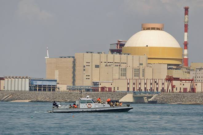 FinancialXpress's tweet image. #Scientists welcome government nod to 10 indigenous #atomicreactors  financialexpress.com/india-news/sci…