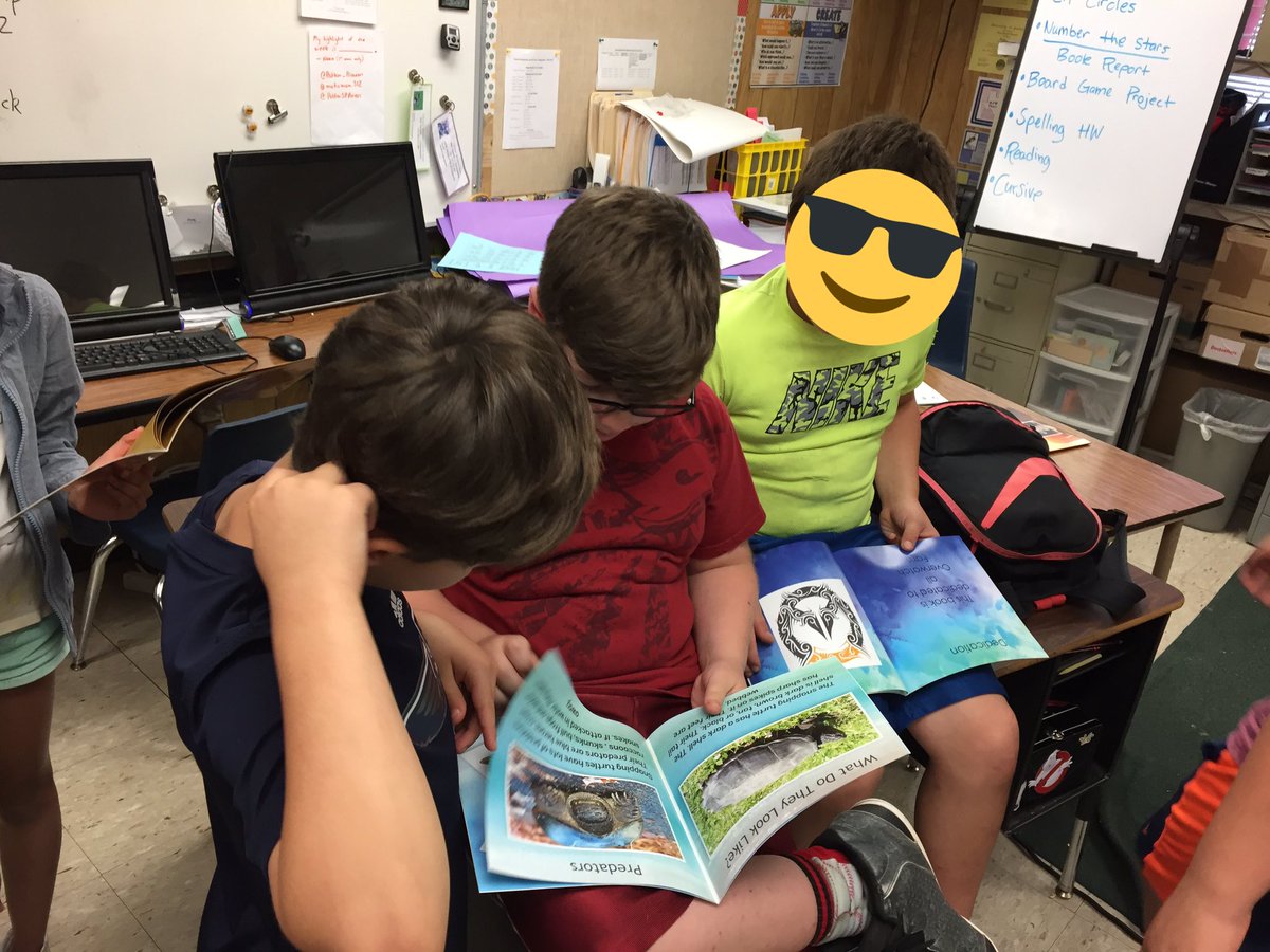 OrensteinClass's tweet photo. Woo-hoo, our Mixbooks are in! Great job on them Ocelots, I'm wicked proud! @Patton_Pioneers @motomom312 @AISDSupt @AISD_LangArts https://t.co/6ueedHpf5P