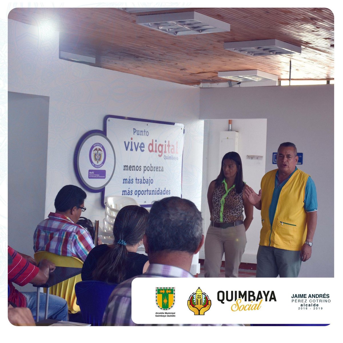 AlcQuimbaya's tweet photo. En compañía de @MinInterior y #Asocomunal Qya, capacitamos a los líderes comunales en políticas públicas. https://t.co/coj5TgQYIF