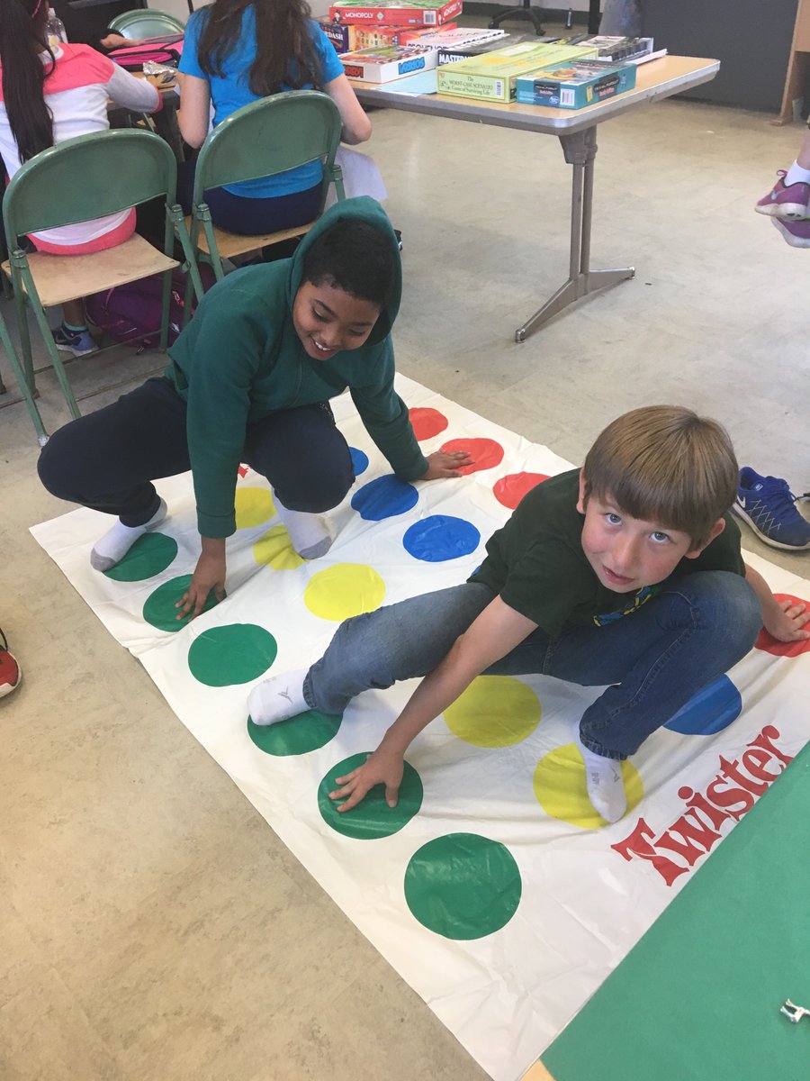 bgcm_p's tweet photo. Boys &amp; Girls Clubs of Marin and Petaluma SJ Clubmembers playing Twister!! #fridayfeeling What was your favorite game as a kid? #greatfutures https://t.co/PUOCQy4kkE