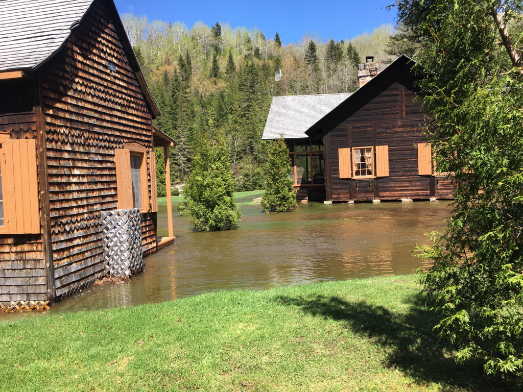 Gilles Munger SRC on Twitter "Au moins cinq chalets centenaires de la