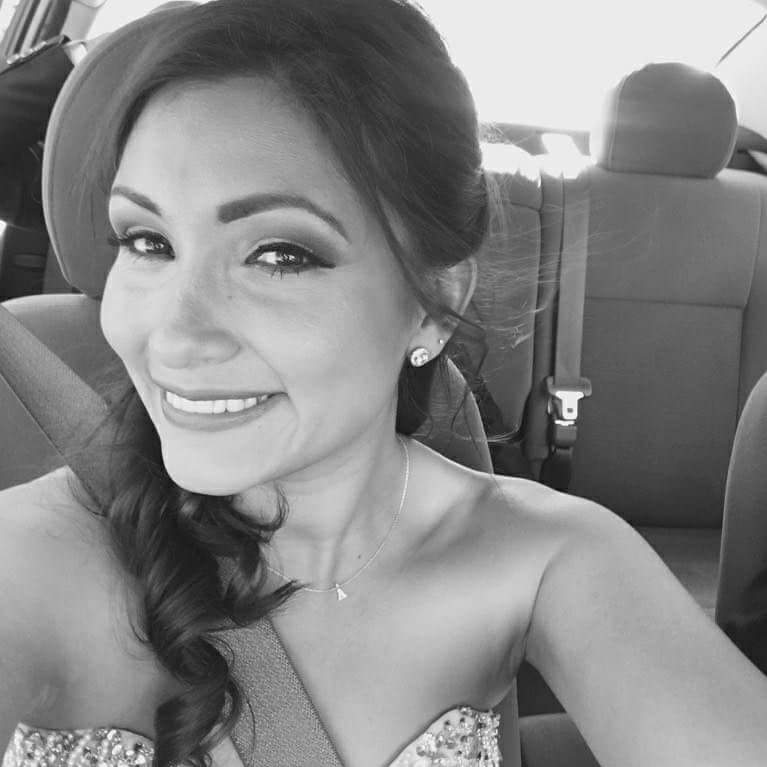AngyeZapata's tweet photo. #NuevaFotoDePerfil https://t.co/Q28Xy9xOpN