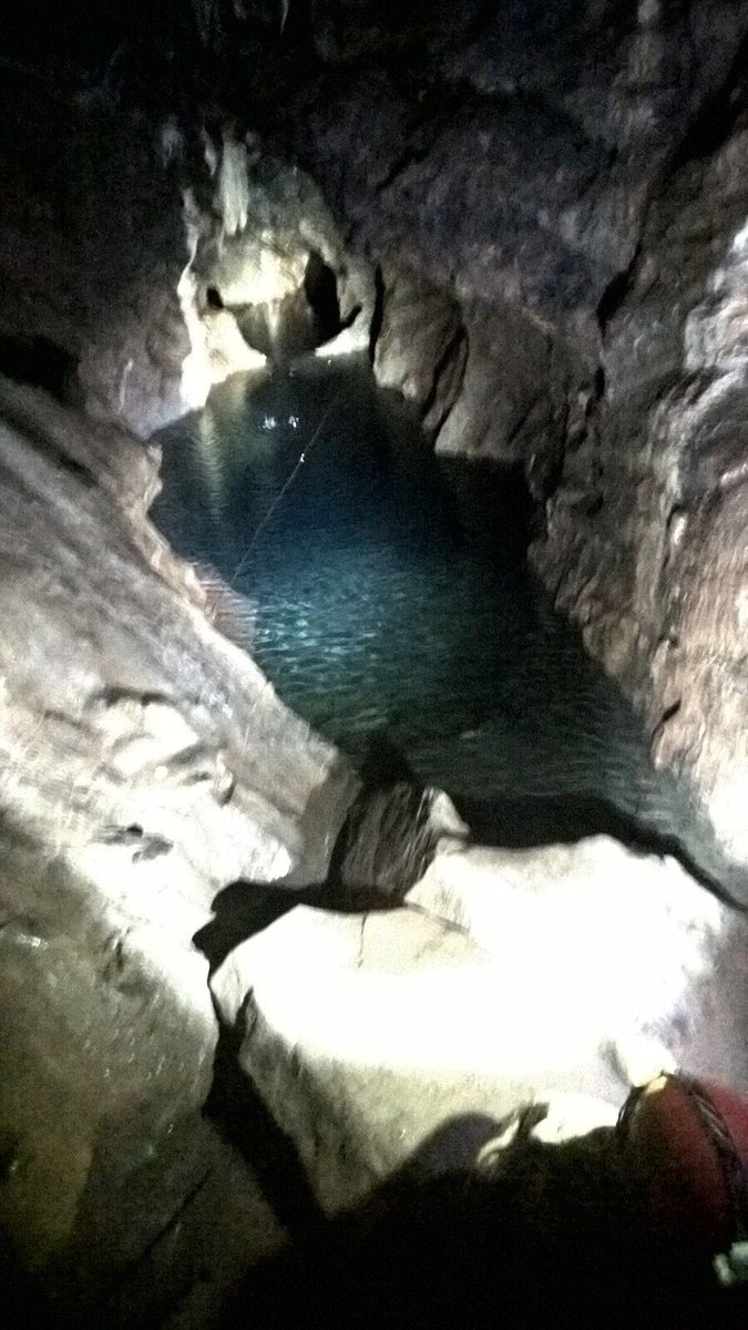 MattUpston's tweet photo. Off caving! #FridayNightFun off to swim in this bad boy! @UkTriChat @UKRunChat #DevonFun @Devon_Hour https://t.co/oAq6Wmz9uR