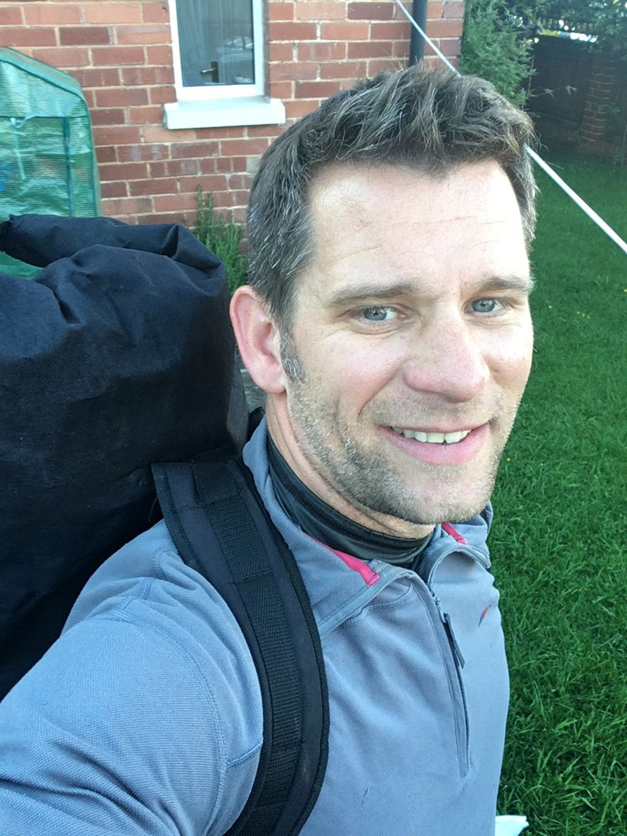 MattUpston's tweet photo. Off caving! #FridayNightFun off to swim in this bad boy! @UkTriChat @UKRunChat #DevonFun @Devon_Hour https://t.co/oAq6Wmz9uR