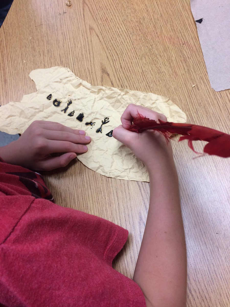 hearndse's tweet photo. 4th Grade Toast of Texas: Art Appreciation &amp; Relay Races #inspiredse https://t.co/oGfr69fyUQ